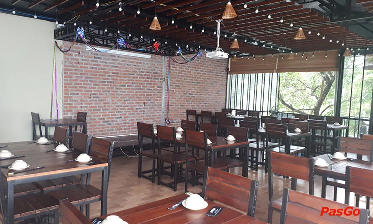 nha-hang-mam-quan-to-hieu-10