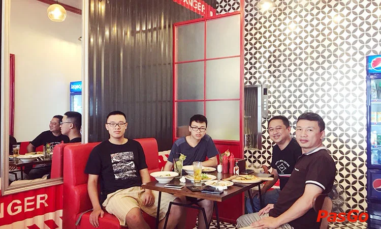 nha-hang-mamas-pizza-thai-ha-11