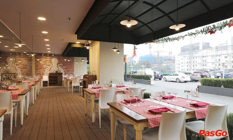 nha-hang-mamma-mia-italian-restaurant-chuong-duong-do-slide-12