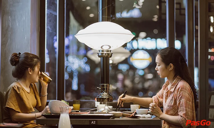 nha-hang-manwah-to-huu-10