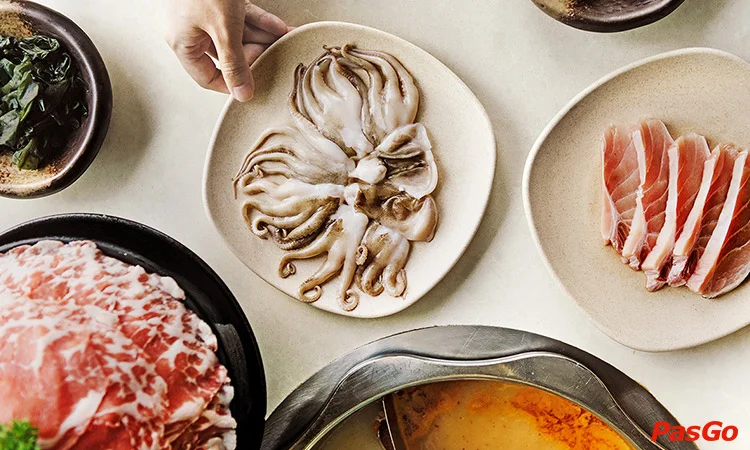 nha-hang-manwah-to-huu-5