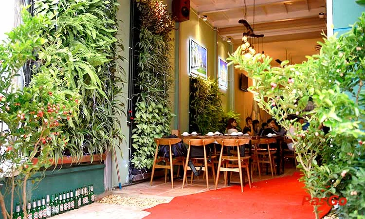 nha-hang-me-lao-le-trong-tan-slide-12