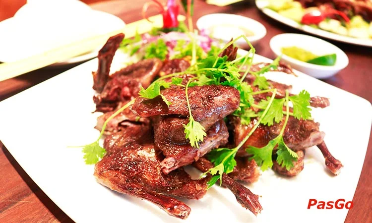 nha-hang-me-lao-le-trong-tan-slide-6