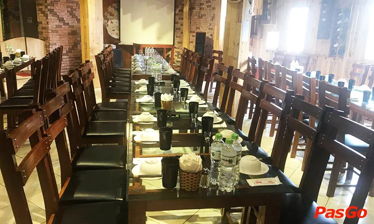 nha-hang-ga-doi-de-nui-nguyen-hoang-11