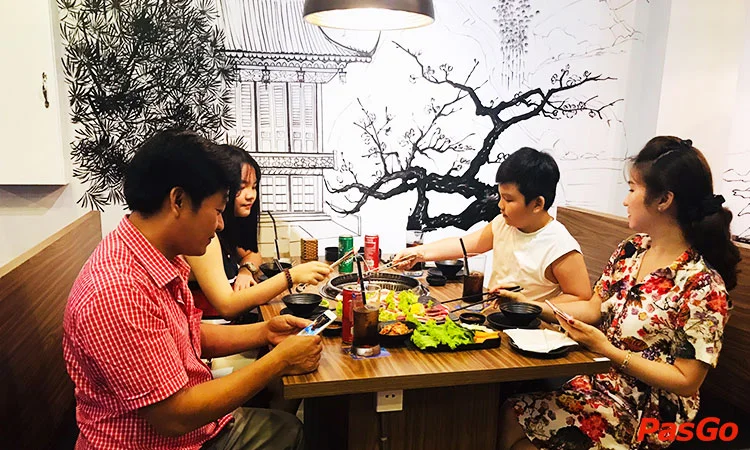 nha-hang-meat-bbq-phan-van-tri-12