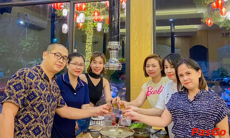 Nhà hàng Meat House BBQ Hồng Tiến buffet nướng lẩu 12