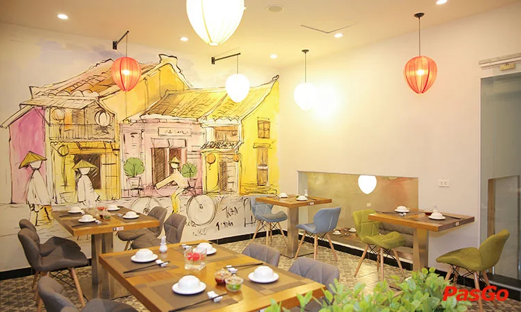 nha-hang-mi-quang-bep-tam-hang-bai-10