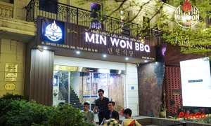 Nhà hàng Min Won BBQ Nguyễn Chánh phục vụ gọi món và buffet Lẩu Nướng Hàn Quốc 9