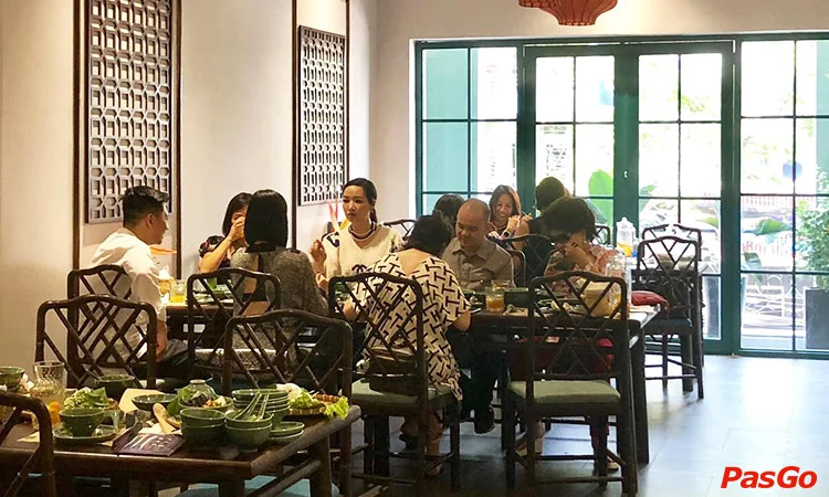 nha-hang-moc-mien-nguyen-cong-tru-10