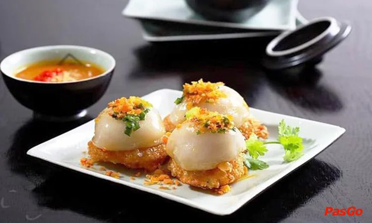 nha-hang-mon-hue-302-cau-giay-7