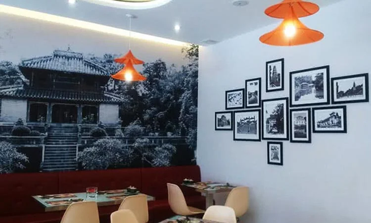 nha-hang-mon-hue-ba-trieu-slide-11