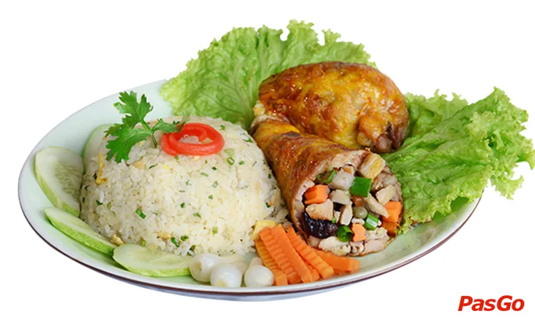 nha-hang-mon-hue-big-c-thang-long-7