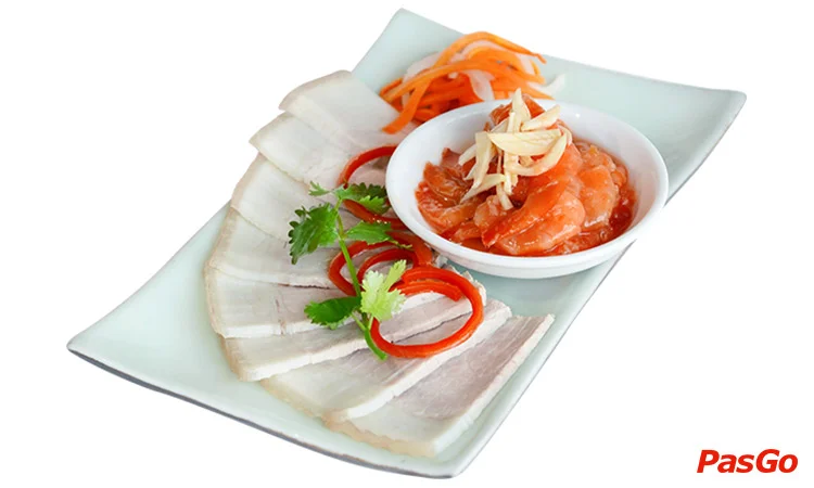 nha-hang-mon-hue-big-c-thang-long-9