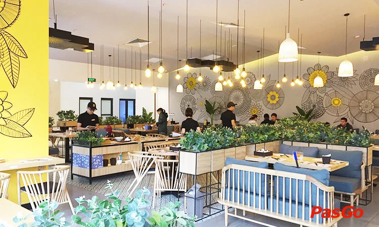 nha-hang-mon-hue-gold-mark-ho-tung-mau-slide-10