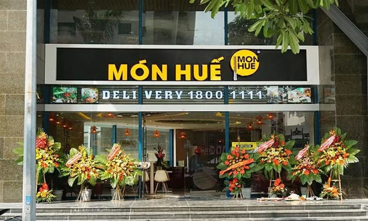 nha-hang-mon-hue-hoang-dao-thuy-slide-10