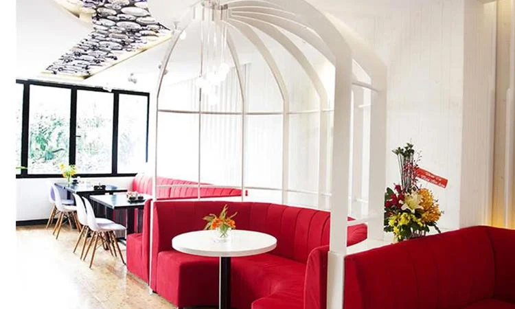 nha-hang-mon-hue-lang-ha-slide-11