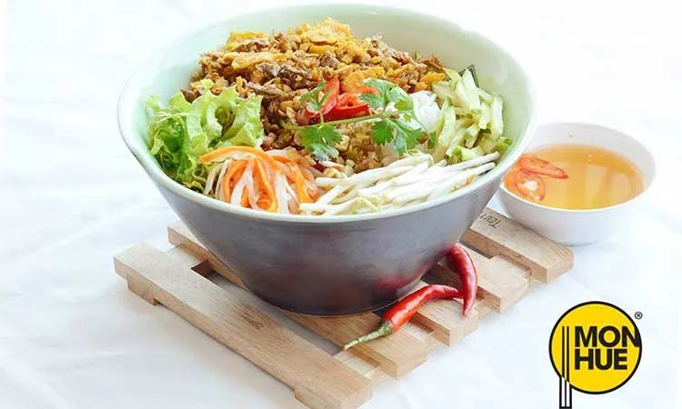 nha-hang-mon-hue-pho-hue-slide-7