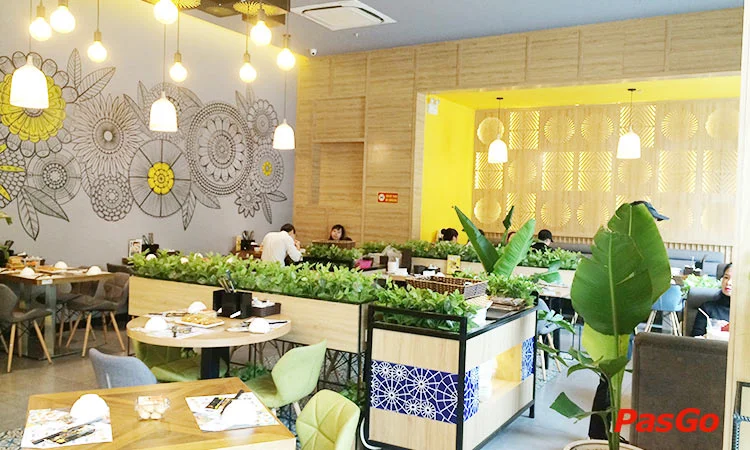 nha-hang-mon-hue-the-manor-slide-12