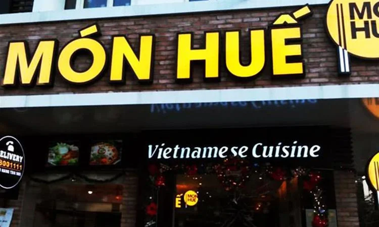 nha-hang-mon-hue-van-mieu-slide-11