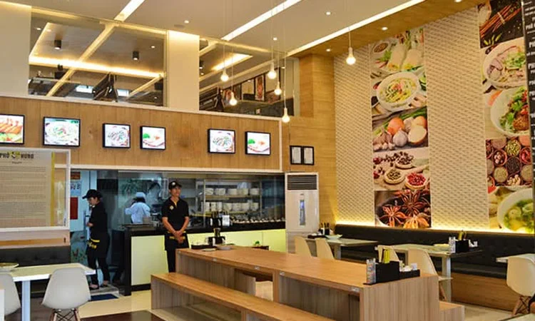 nha-hang-mon-hue-vincom-ba-trieu-slide-11