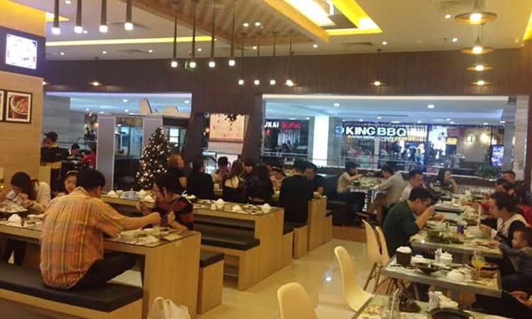 nha-hang-mon-hue-vincom-ba-trieu-slide-12