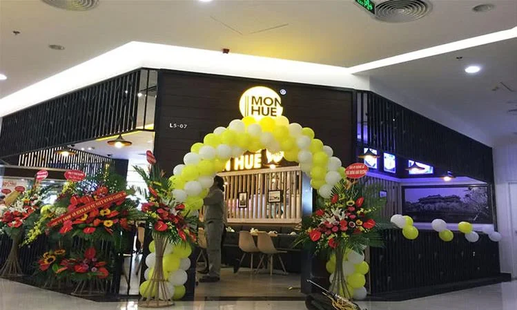 nha-hang-mon-hue-vincom-pham-ngoc-thach-slide-11