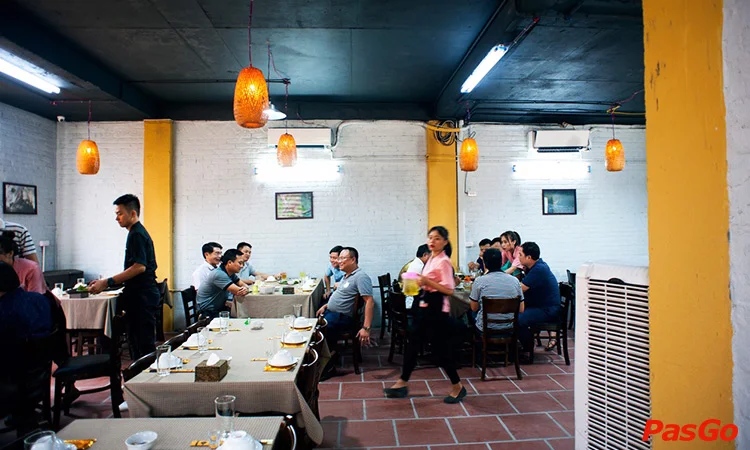 nha-hang-mon-la-pham-van-dong-8