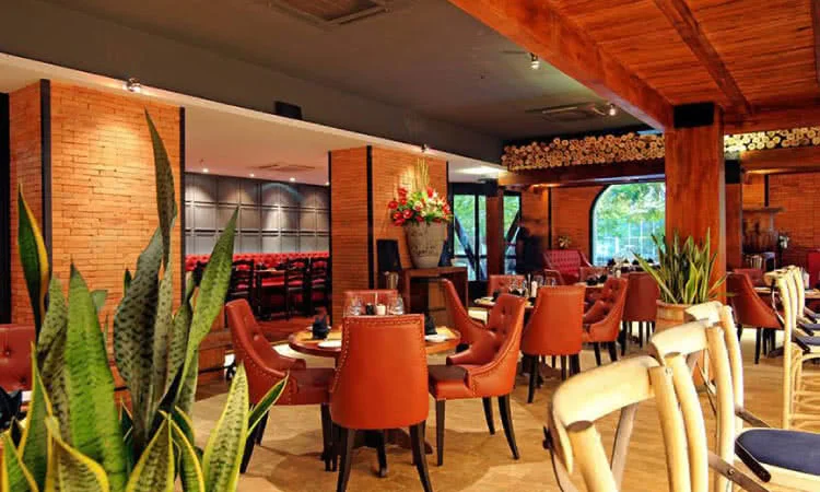 nha-hang-moo-beef-steak-44-dong-khoi-hcm-11