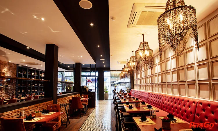 nha-hang-moo-beef-steak-ly-tu-trong-11