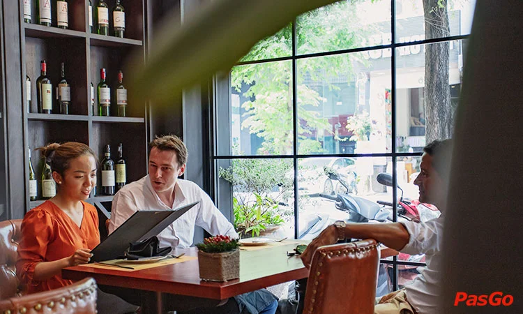 nha-hang-moo-beef-steak-ly-tu-trong-12