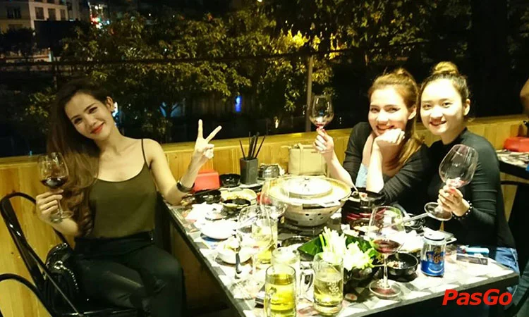 nha-hang-mooka-mookata-bui-vien-slide-11