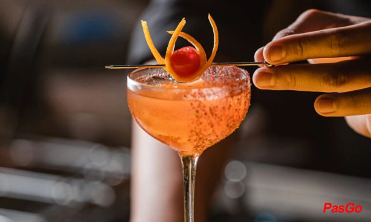 nha-hang-moonlight-sky-bar-ma-may-13