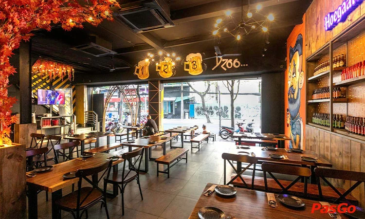 nha-hang-mr-beer-vo-van-tan-10