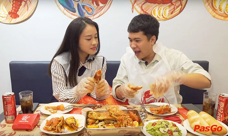 nha-hang-mr-tom-tran-dai-nghia-10