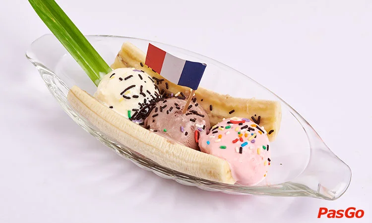 nha-hang-muc-dong-chuoi-com-tam-huynh-tan-phat-8