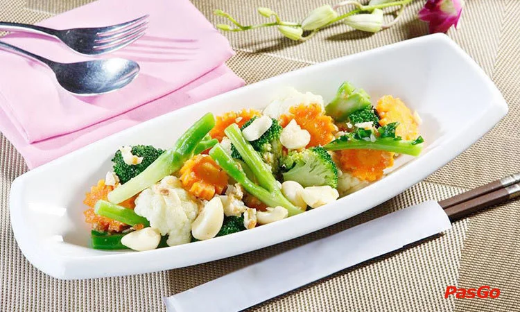 nha-hang-naka-thai-ngo-duc-ke-7