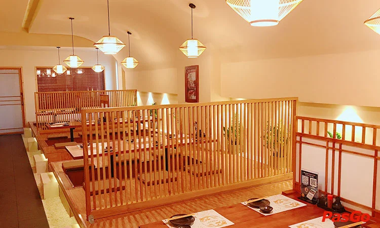 nha-hang-naked-sushi-truong-dinh-12