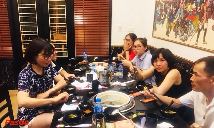 nha-hang-nam-hoang-gia-vo-chi-cong-10