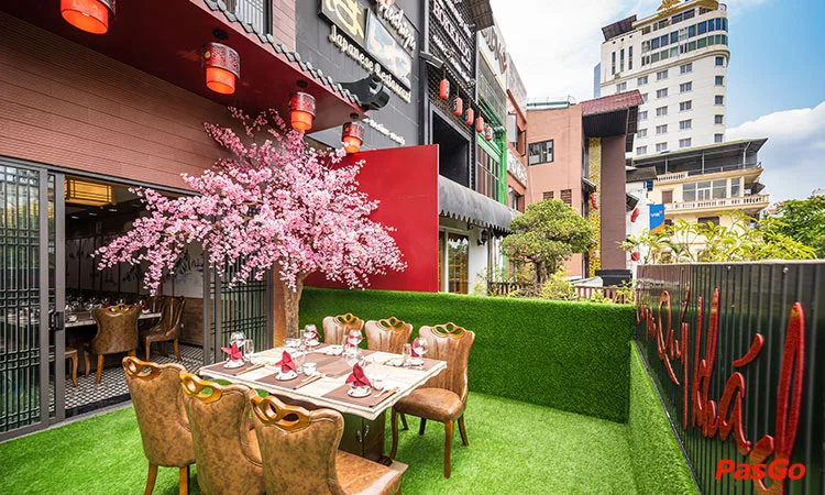 nha-hang-nam-trang-an-dao-tan-12