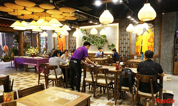 nha-hang-net-hue-big-c-thang-long-11