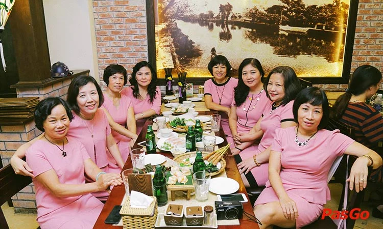 nha-hang-net-hue-mai-hac-de-slide-12