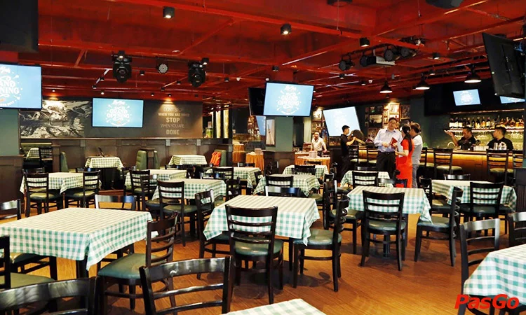 nha-hang-new-york-sports-bar-ba-trieu-4