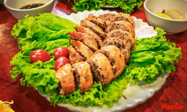 nha-hang-nghe-vang-vo-thi-sau-7