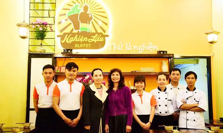 nha-hang-nghien-lau-buffet-2b-ngo-ba-trieu-12