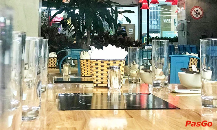 nha-hang-nghien-lau-buffet-luong-yen-slide-12