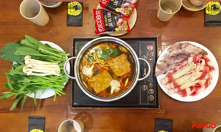 nha-hang-nghien-lau-buffet-2b-ngo-ba-trieu-3