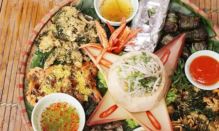 nha-hang-ngoai-o-nguyen-gia-thieu-than-thuong-huong-vi-viet-xua-4