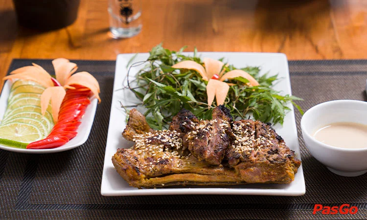 nha-hang-ngoc-duong-hoang-quoc-viet-3