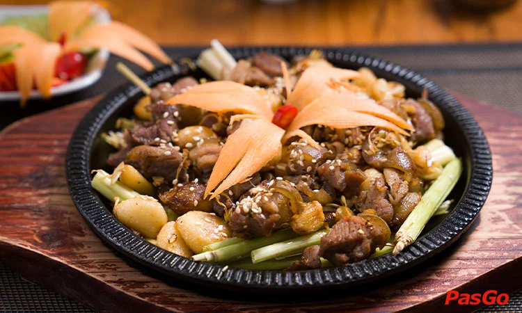 nha-hang-ngoc-duong-hoang-quoc-viet-4