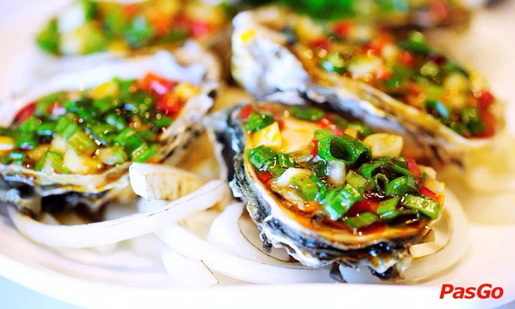 nha-hang-ngoc-mai-vang-hoi-tu-tinh-hoa-am-thuc-viet-5